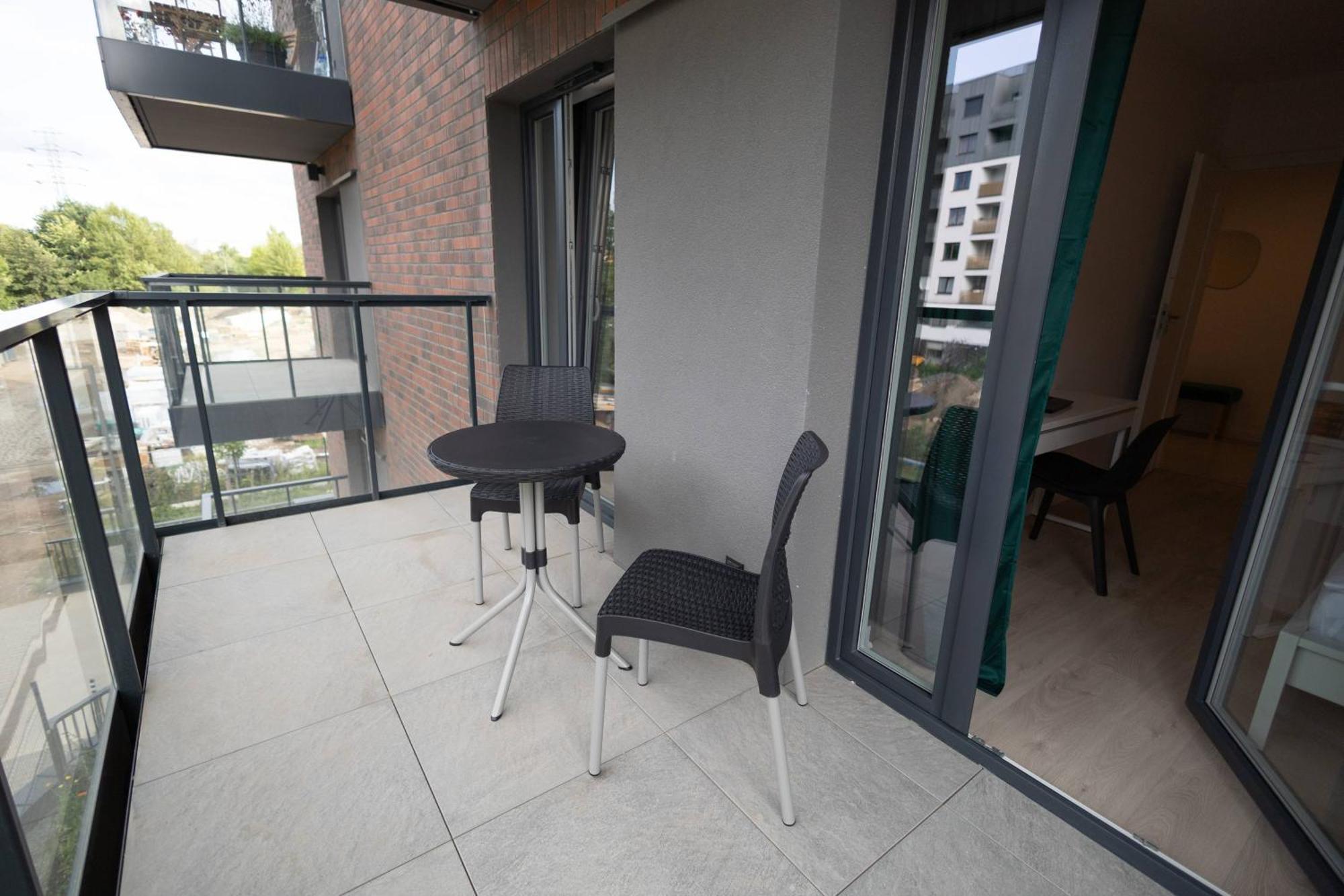 Apartamenty Niedaleko Dworca Od Wroclawapartament-Pl Exterior foto